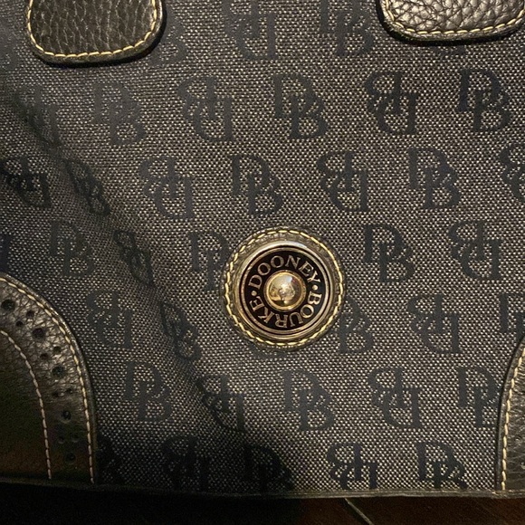 Dooney & Bourke Black Handbag - Picture 2 of 7